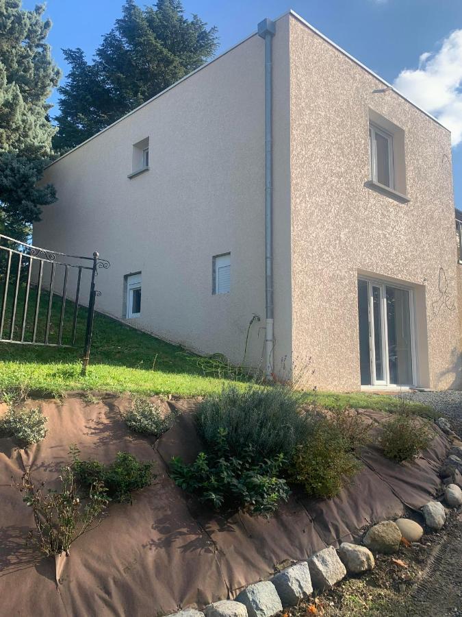 Le Bron Accueil - Topdestination-Lyon Bagian luar foto